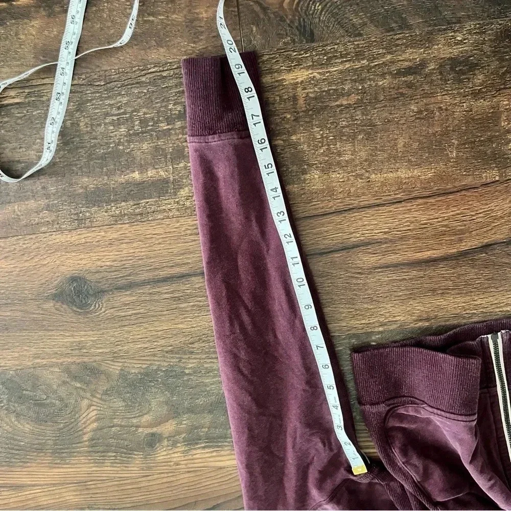 Lululemon Heavyweight Scuba Zip Up Hoodie in Heathered Burgundy Size 6